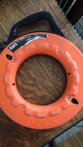 Klein tools/flat steel fish tape125’foot flat steel fish tape/125’ x 1/8