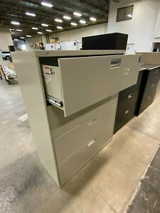 4 Drawers Filing Cabinet