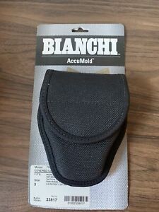 Bianchi Accumold Covered Single Cuff Case Size 3