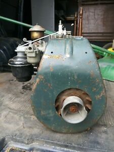 Clinton Gas Engine  Briggs Lauson Maytag Vintage