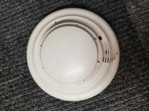 SIMPLEX SMOKE DETECTOR 4098-9714 WITH SOUNDER BASE 4098-9794