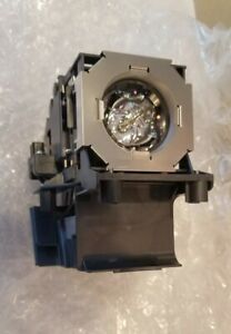 CANON RS-LP09 RSLP09 OEM FACTORY ORIGINAL LAMP FOR REALiS WUX6010 Made By CANON