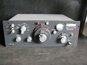 GENERAL RADIO 1360B MICROWAVE TEST OSCILLATOR 1.7-4.1 GHz w/ KLYSTRON TUBE