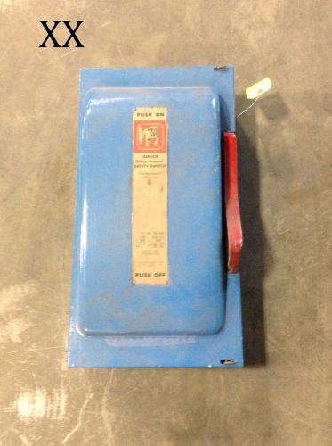 Ite bulldog 200 amp fusible disconnect switch 50 hp 240 vac jn-424 150 amp fuses for sale