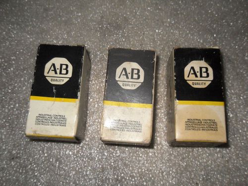 (v4-1) 1 lot of 3 nib allen bradley 700-hn101 relay sockets for sale