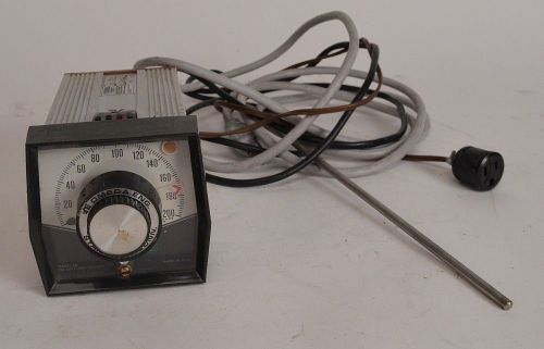 Omega Engineering on-off Limit Control Thermometer Model 50 w/ Probe Controller