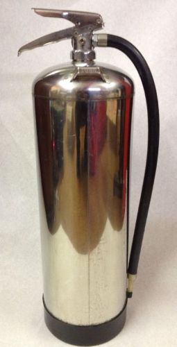 2 1/2 AMEREX GALLON WATER FIRE EXTINGUISHER MODEL 240, AIR SCHRADER, REFILLABLE.