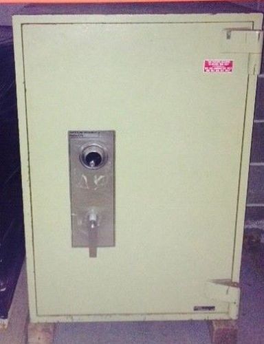 TL-30 AMSEC Safe, 29&#034; W x 42&#034; H x 25&#034; D, Local pick up only