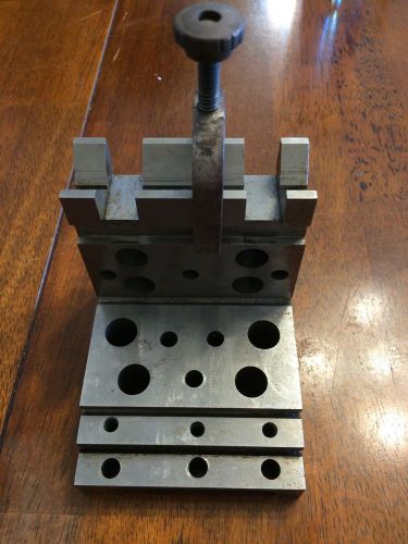 Precision Ground Hardened Steel Stepped Tapped Angle Plate with Clamp