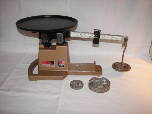 OHAUS SCALE CORP. FIELD TEST SCALE 2401-00 CAPACITY 35LB 16KG WITH 2 WEIGHTS