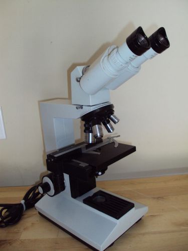 Aus Jena Laboval 4 microscope