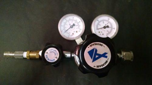 Advanced specialty gas equipment regulator -30-100 psi, 0-4000 psi. id# 10102 for sale