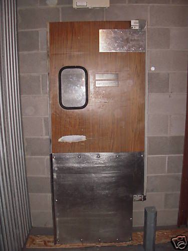 COMMERCIAL KITCHEN RESTAURANT DOOR - MUST SELL! SEND ANY ANY OFFER!