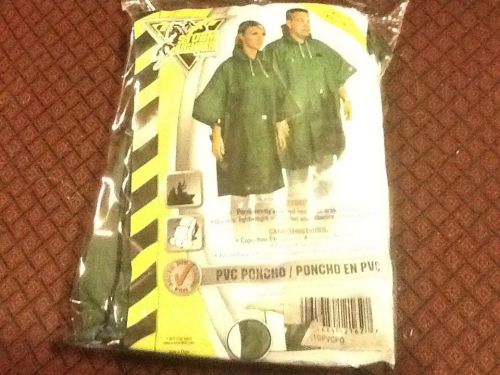 3 NEW   ONE SIZE FITS ALL  RAIN PONCHO WITH ATTACHED HOOD 2 BUTTON SNAP