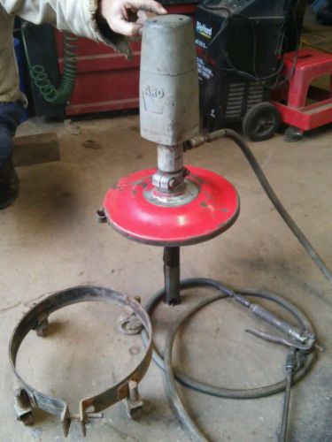 Aro pnumatic grease pump with 5 gallon bucket wheel dolly