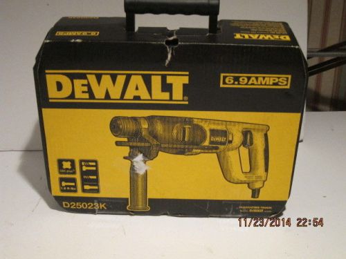 DeWalt D25023K 7/8&#034; D-Handle Compact SDS Rotary Hammer Kit,FREE SHIPPING NISB!!!