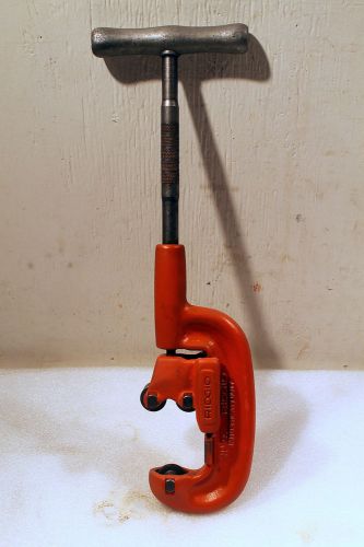 Ridgid pipe cutter #2   1/8&#039;&#039; to 2&#039;&#039; 300 - 700 - 535  923k for sale