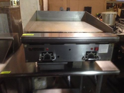 Vulcan hart  24 inch flat top griddle for sale