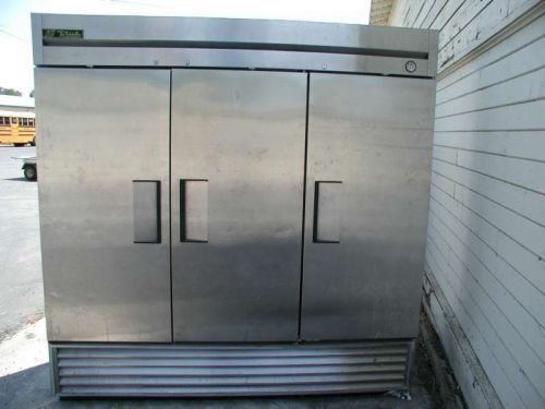 True 3 door (stainless) freezer t-72f on castors (cheap shipping) (warranty) for sale