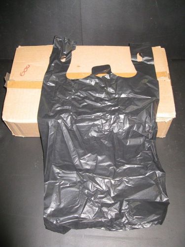 BLACK PLASTIC T-SHIRT BAGS W/HANDLES 8&#034; X 15&#034; X 4&#034; RETAIL SHOPPING BAGS-600 PCS