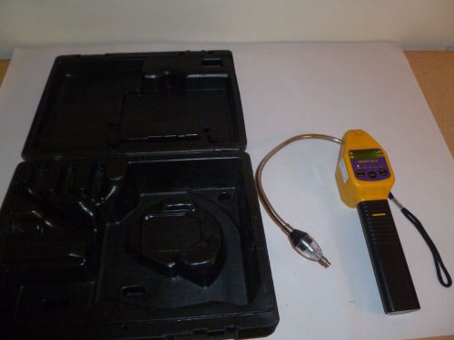 Sensit Gold 4GAS Combustible Gas Indicator with Case d