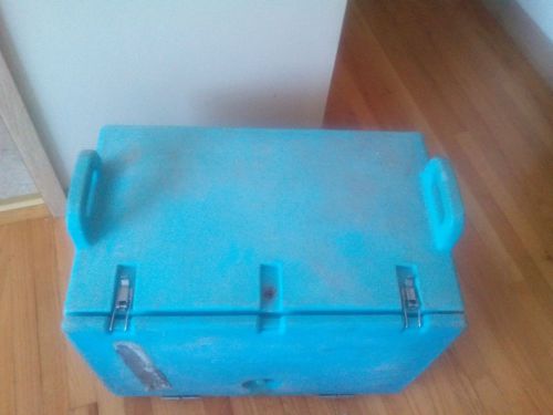 Cambro 200Mpc1 blue Food Pan Carrier Front Loading drop front stackable