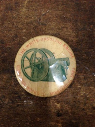 White Hit And Miss Gasoline Engine  Celluloid Advertising Pinback Minneapolis Mn