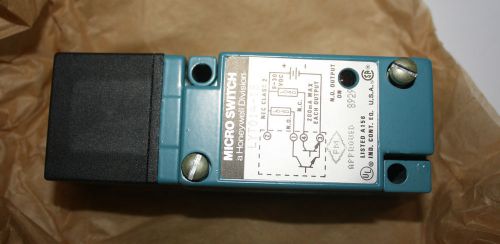 Micro Switch Honeywell LYT01A-1S Proximity Sensor NEW