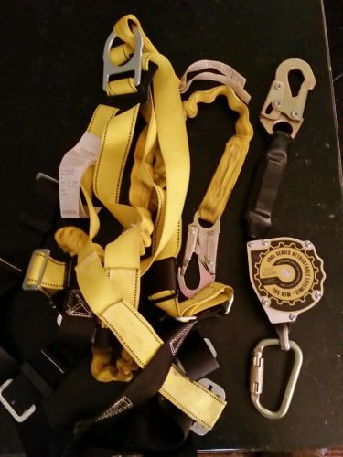 Guardian 11 foot retractable lifeline new and guardian full body harness lanyard for sale