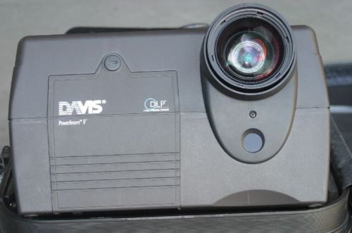 Davis Powerbeam V Projector