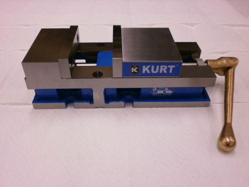 Kurt© 3600V Workholding 6&#034; Manual Versatile Lock Vise