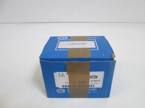 EMB HYDRUALIC FITTING 64-SGD-RVL-4079 *NEW IN BOX*