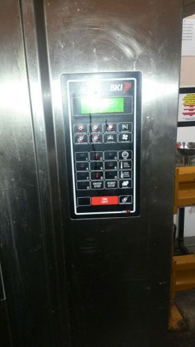 BKI industrial oven 2.10 Stand used