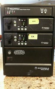 Motorola gr300 repeater uhf 438 to 470 mhz 40 watts with tra 100r controller. for sale