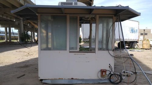 guard shack/ ticket booth, concession stand