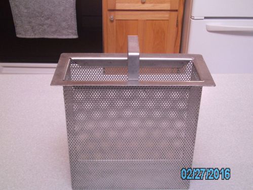 Hobart C44-A Dishwasher Bucket Strainer Pt# 271100 Excellent Used Condition