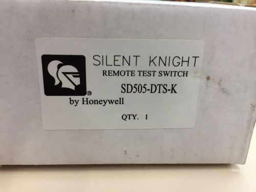 (1) SILENT KNIGHT SD505-DTS-K Remote Test Switch with Key switch - NEW