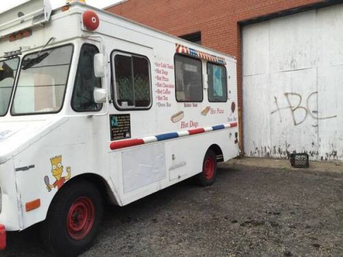 Ice Cream Truck   &#034;Rare Vintage Aluminum&#034; Money Maker, Food Truck Ice Cream