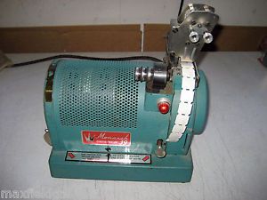 Vintage monarch dial-o-pricer 39, electric, w/cover, s/n 39-69090908 w/labels for sale