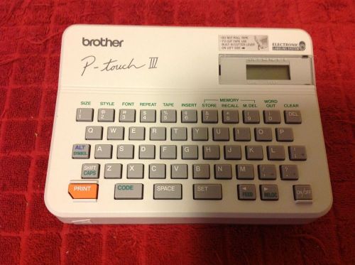 Brother P-touch III 3 Electronic Labeling System PT-10 Label Maker Works Great!