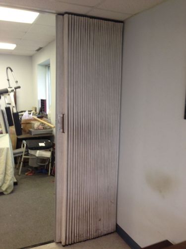 Accordian folding close-able wall panel price reduced for sale