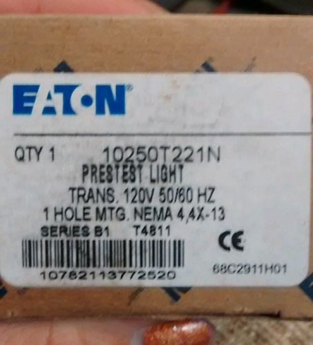 27524 New In box, Cutler-Hammer 10250T221N Prestest 120V 50/60 HZ