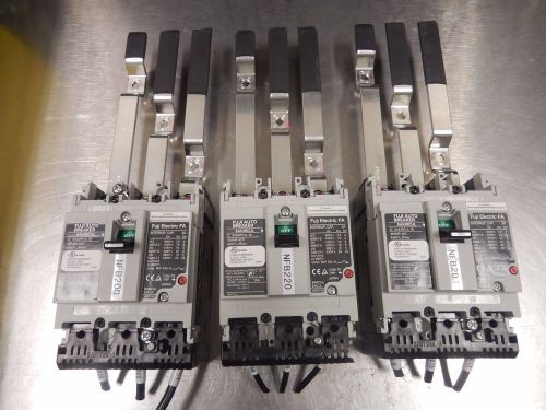 Lot of 3 fuji auto circuit breaker sa53rcul 10amp, 240v, 3 pole sa53r for sale