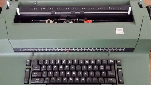 Ibm selectric ii typewriter