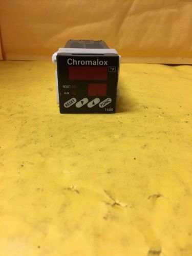 Chromalox Model # 1600-11030 Temperature Process Control Controller