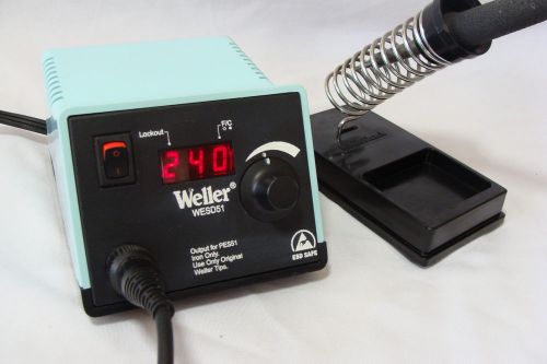 Weller WESD51 Soldering Station made in USA ~~~WORKING~~~~LOOK~~~~