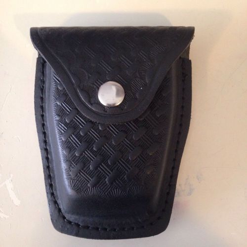 Hwc police black leather handcuff case holder basketweave duty belt loop snap for sale