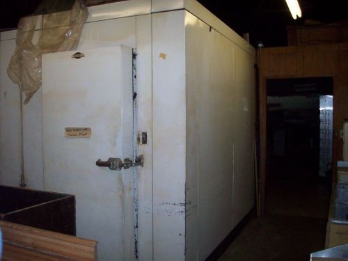 (2) Federal Walk In Coolers and (1) Freezer Walkin  with Compressor Units