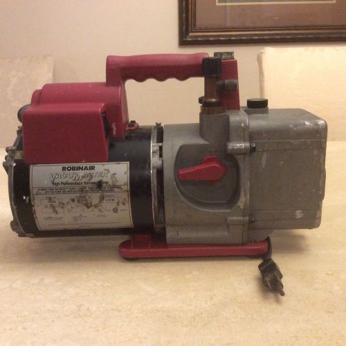 Robinaire vaccum pump in good working condition For HVAC Works.