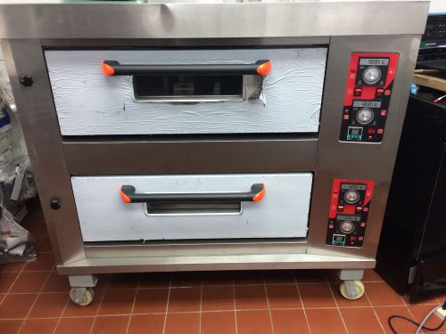 Oven double door pizza oven Natural Gas. Commercial Oven.